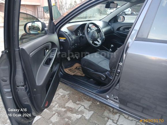Sahibinden Kia Ceed 1.6 Concept 2010 Model