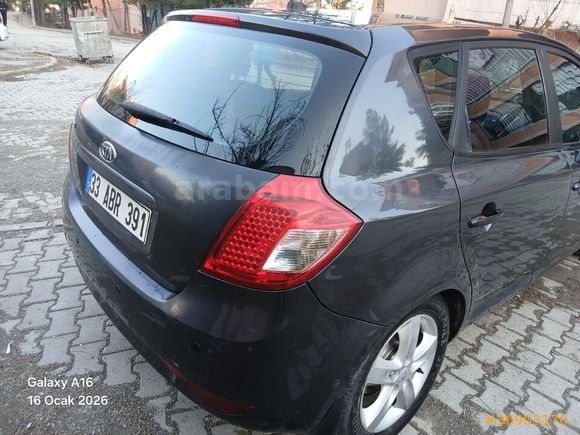 Sahibinden Kia Ceed 1.6 Concept 2010 Model