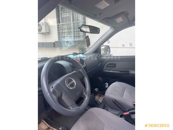 Sahibinden Isuzu D-Max 2.5 4x2 2011 Model 