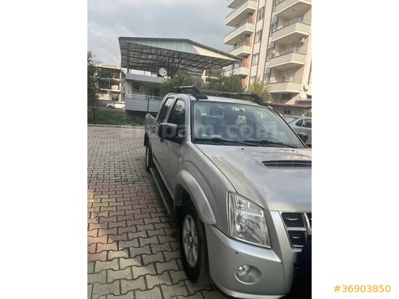 Sahibinden Isuzu D-Max 2.5 4x2 2011 Model 