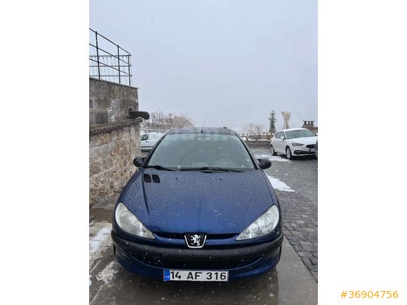Sahibinden Peugeot 206 1.4 X-Design 
.2006 Model  217.000 km Mavi