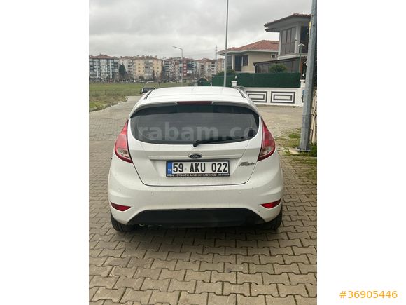 Sahibinden Ford Fiesta 1.6 Titanium 2014 Model