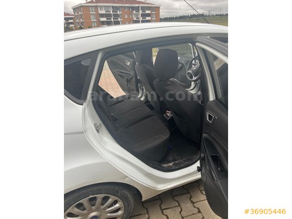 Sahibinden Ford Fiesta 1.6 Titanium 2014 Model