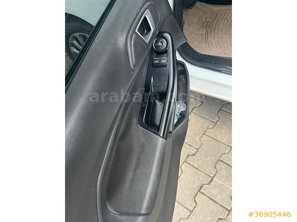Sahibinden Ford Fiesta 1.6 Titanium 2014 Model
