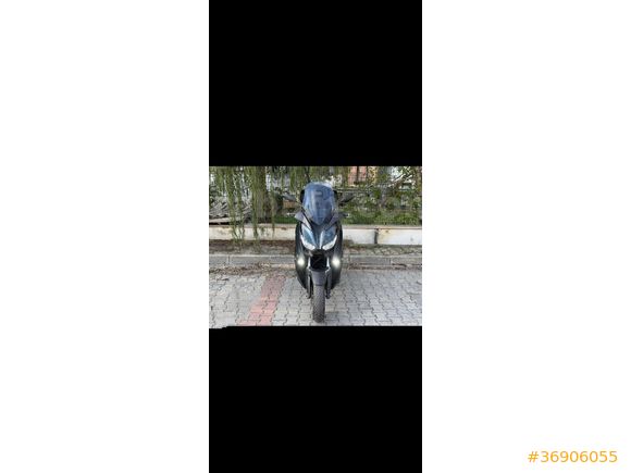 Sahibinden Yamaha X-Max 250 Tech Max full aksesuar