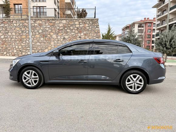 2018 MEGANE 4 | TİTANİUM GRİ | TEMİZ AİLE ARACI