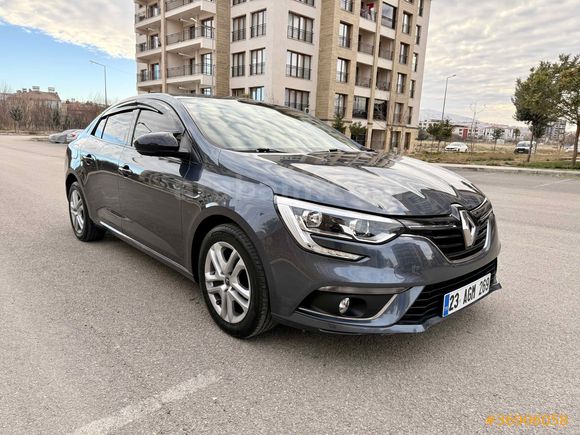 2018 MEGANE 4 | TİTANİUM GRİ | TEMİZ AİLE ARACI