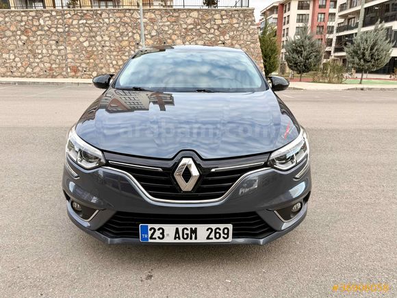 2018 MEGANE 4 | TİTANİUM GRİ | TEMİZ AİLE ARACI