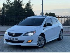 Acillll ilk gelen alır Opel Astra 1.4 T Sport 2011 Model