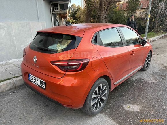 Sahibinden Renault Clio 1.0 TCe Touch 2023 Model 