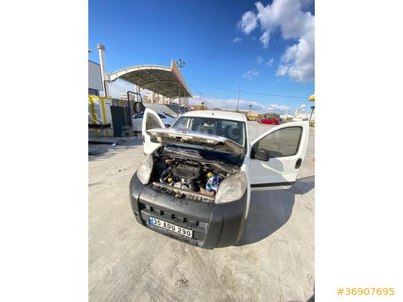 Sahibinden Fiat Fiorino Cargo 1.3 Multijet 2015 Model  290 km Beyaz