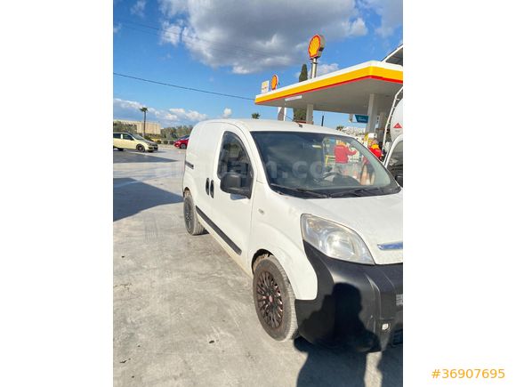 Sahibinden Fiat Fiorino Cargo 1.3 Multijet 2015 Model  290 km Beyaz