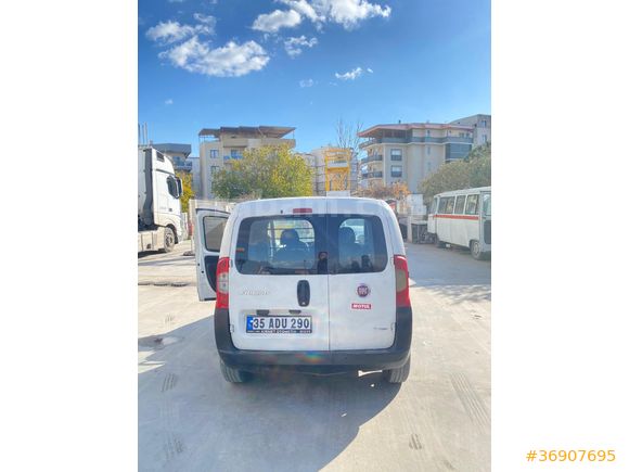 Sahibinden Fiat Fiorino Cargo 1.3 Multijet 2015 Model  290 km Beyaz