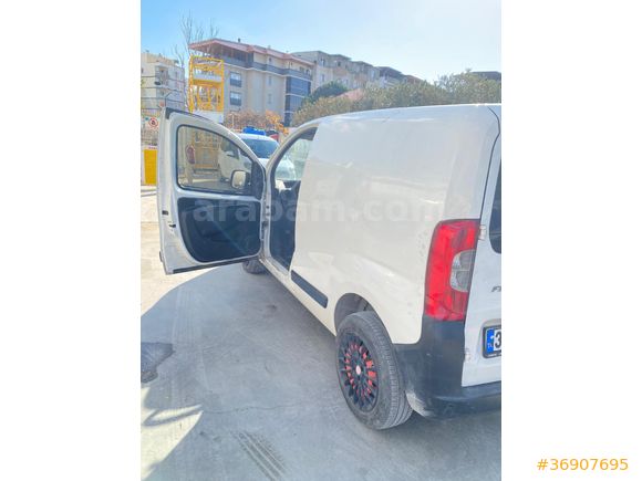 Sahibinden Fiat Fiorino Cargo 1.3 Multijet 2015 Model  290 km Beyaz