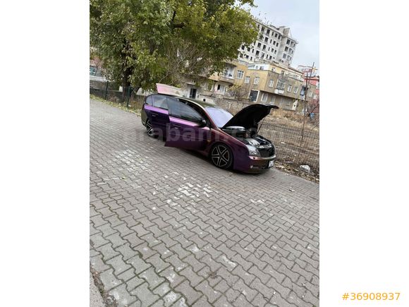 Sahibinden Opel Vectra 1.6 Elegance 2004 Model  273.000 km Altın