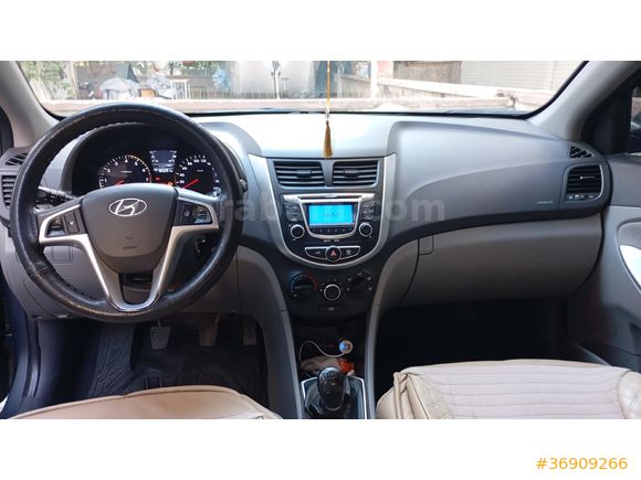 Sahibinden Hyundai Accent Blue 1.4 CVVT Mode 2011 Model