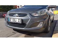 Sahibinden Hyundai Accent Blue 1.4 CVVT Mode 2011 Model