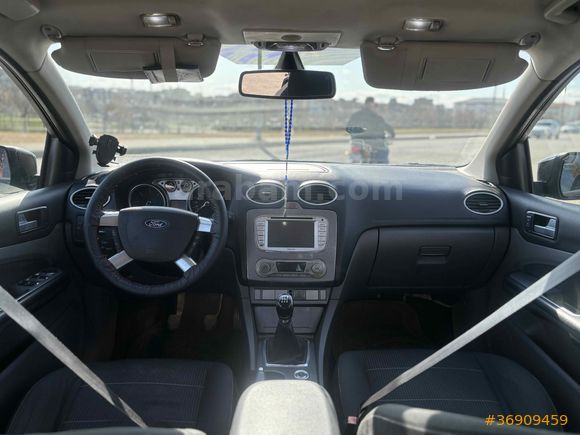Sahibinden Ford Focus 1.6 TDCi Titanium 2011 Model 