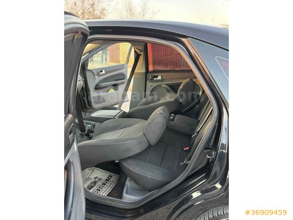 Sahibinden Ford Focus 1.6 TDCi Titanium 2011 Model 