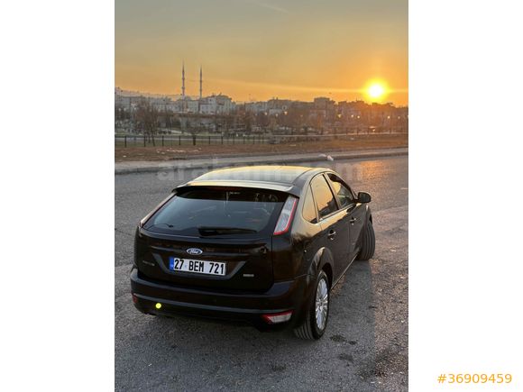Sahibinden Ford Focus 1.6 TDCi Titanium 2011 Model 