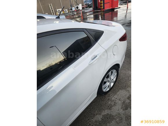 Sahibinden Hyundai Accent Blue 1.6 CRDI Mode Plus 2018 Model