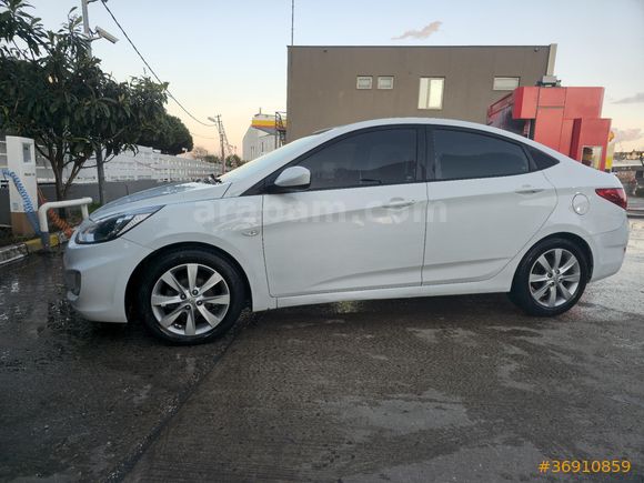 Sahibinden Hyundai Accent Blue 1.6 CRDI Mode Plus 2018 Model