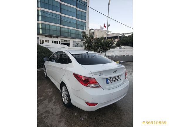 Sahibinden Hyundai Accent Blue 1.6 CRDI Mode Plus 2018 Model