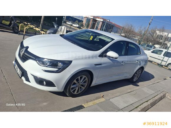 Megane 1.5 Blue DCI Touch 2019 Model
