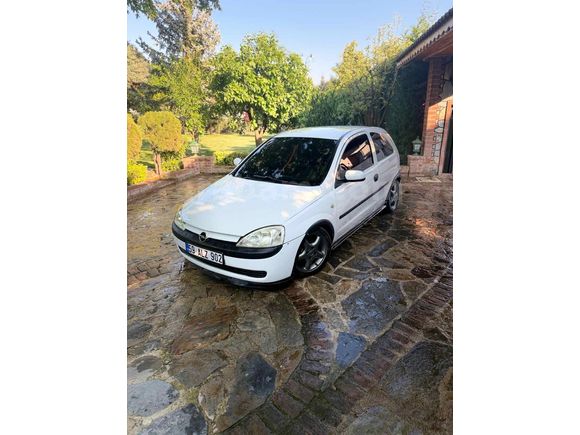Sahibinden Opel Corsa 1.7 DTi Comfort 2003 Model  320.000 km Beyaz