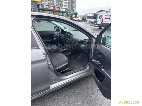 Sahibinden Fiat Egea 1.4 Fire Easy 2021 Model