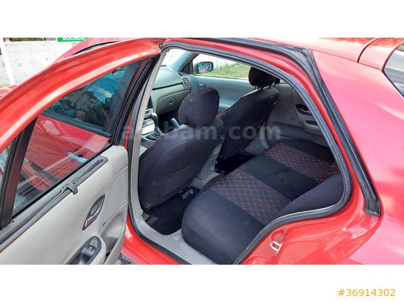 Sahibinden Renault Laguna 2.0 Privilege 2003 Model