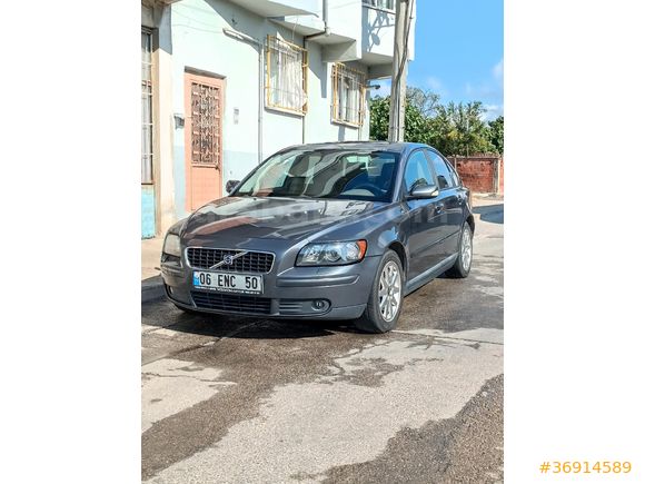 Sahibinden Orijinalliği Bozulmamış S40