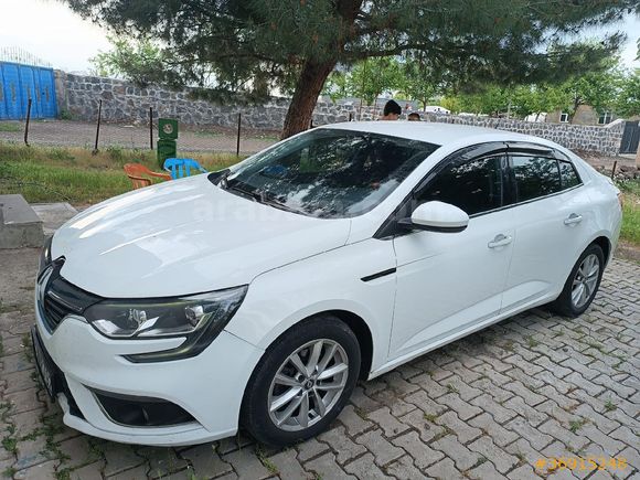 Sahibinden Renault Megane 1.5 dCi Touch 2017 Model