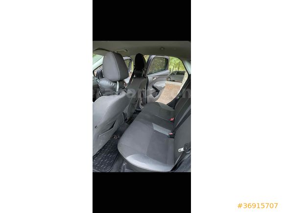 Sahibinden Ford Focus değişensiz servis bakımlı
