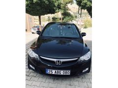 Sahibinden Honda Civic 1.6 Premium  araç 2020 yılı haziran ayından itibaren bende