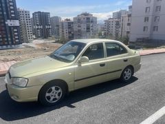 Sahibinden Hyundai Accent 1.5 1.5i GL 2001 Model  detaylı bilgi için iletişime geçiniz