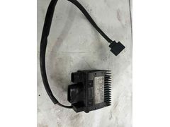 8D0959501C Audi A6 C5 fan kontrol ünitesi 