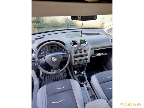 Sahibinden Volkswagen Caddy 1.9 TDI Kombi Life 2010 Model  217.600 km Siyah