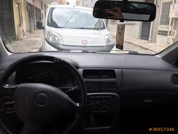 Sahibinden Daihatsu Cuore 1.0 Low Grade 2005 Model
