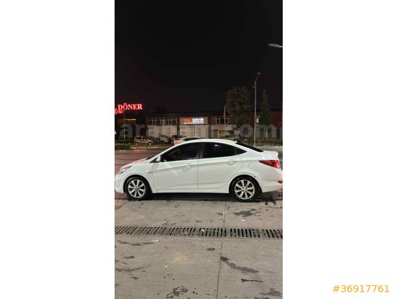 Sahibinden Hyundai Accent Blue 1.6 CRDI Mode Plus 2013 Model 