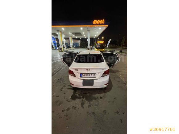 Sahibinden Hyundai Accent Blue 1.6 CRDI Mode Plus 2013 Model 