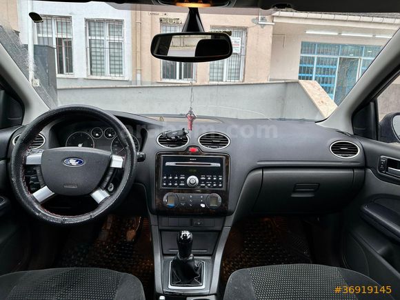 Sahibinden Ford Focus 1.6 TDCi Ghia 2006 Model