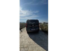 Sahibinden Fiat Doblo Combi 1.6 Multijet Premio Plus 2022 Model 