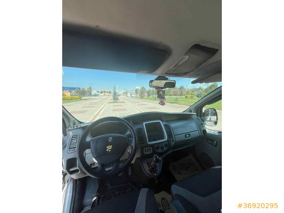 Sahibinden Renault Trafic 1.9 DCI Grand Confort 2010 Model 