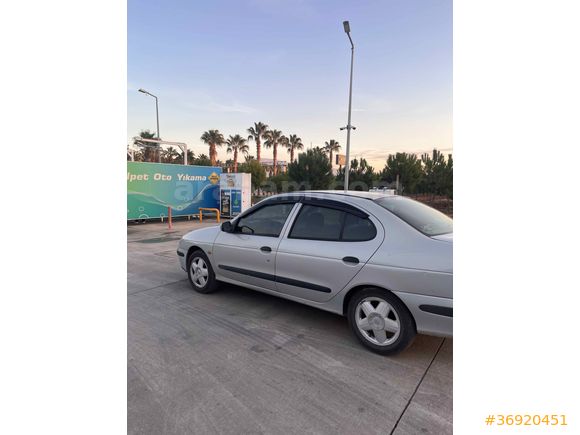 Sahibinden Renault Megane 1.6 RXT 2001 Model 
