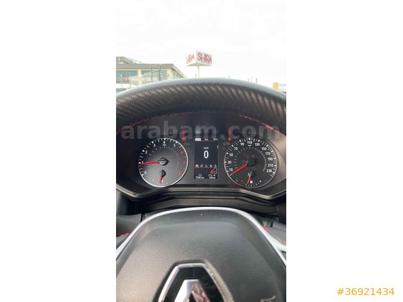 Sahibinden Renault Clio 1.0 TCe Touch 2023 Model 