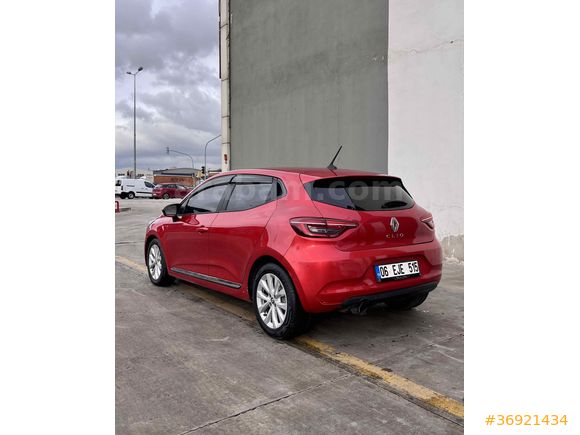 Sahibinden Renault Clio 1.0 TCe Touch 2023 Model 