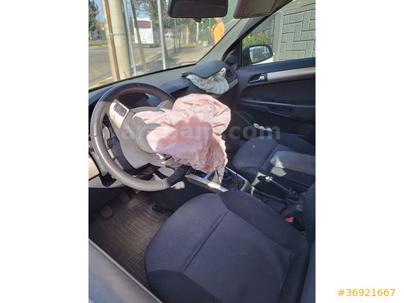 Sahibinden Opel Astra 1.3 CDTI Enjoy 2008 Model   Siyah