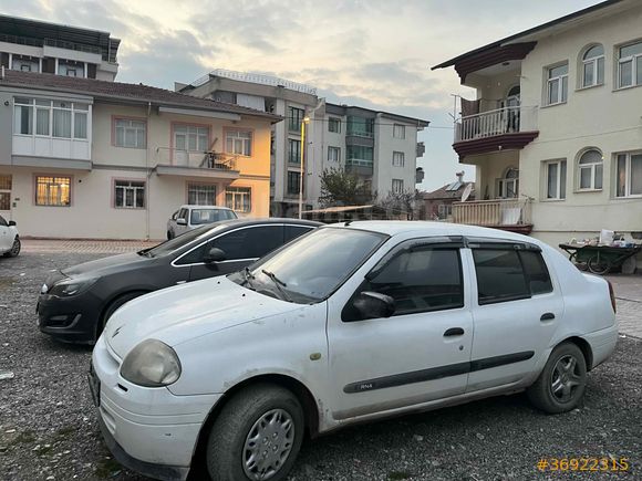 Galeriden Renault Clio 1.4 2001 Model Malatya