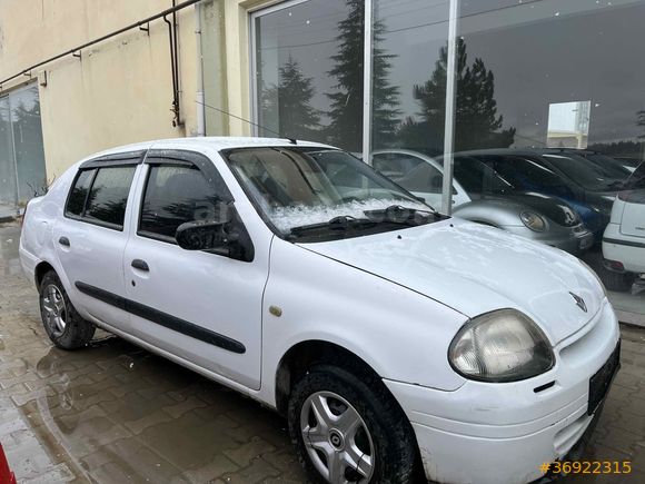Galeriden Renault Clio 1.4 2001 Model Malatya